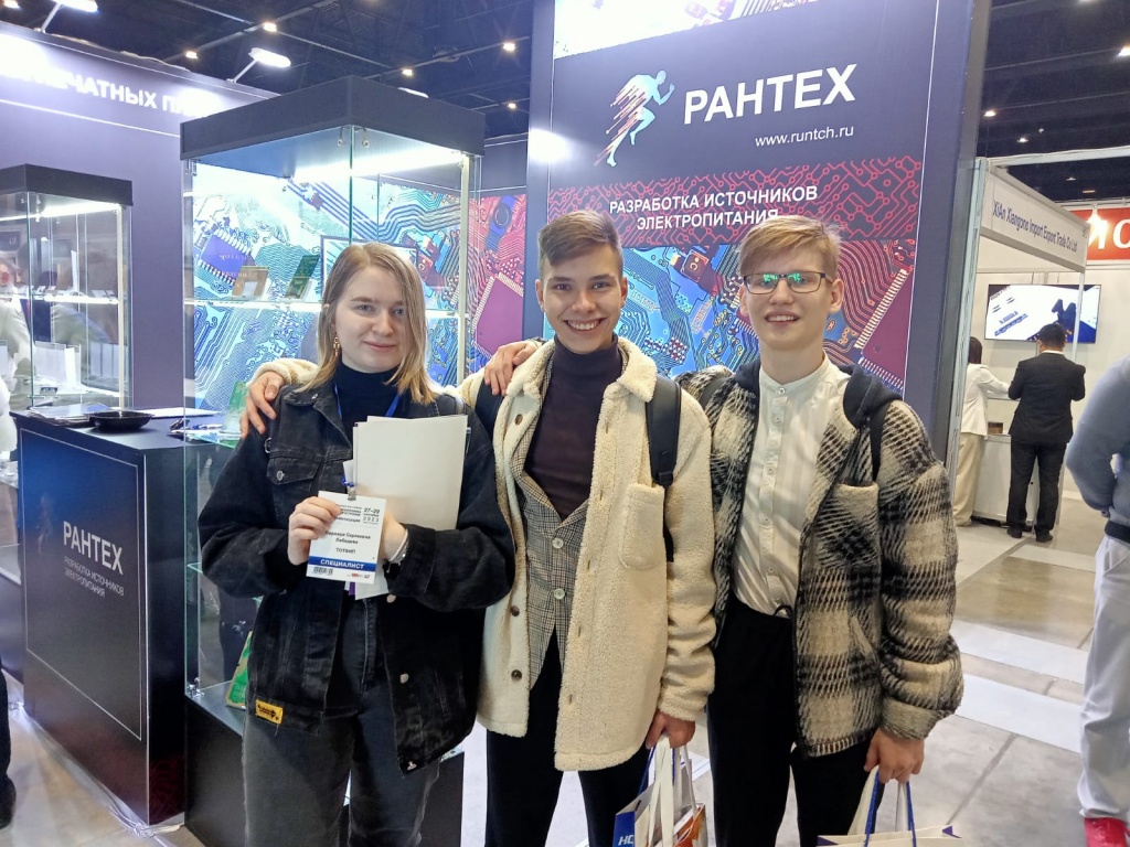 1695973038060 (2).jpg