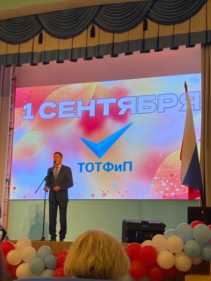 m1di9FmeH48 (1)_1.jpg